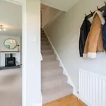 Luxury Detached 4 Bedroom House